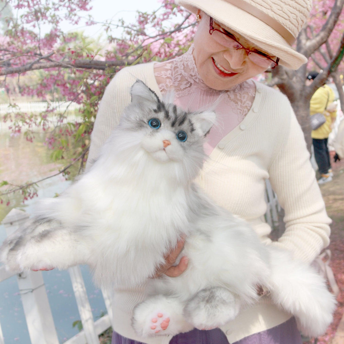 Adopt Tracy the Weighted Cat Plush – 3lbs of Pure Calm